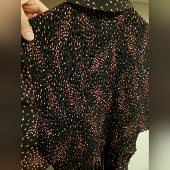 NWOT Kate Spade Meadow Smocked Back Shirtdress. Black. Orange, pink floral. 2. - Picture 7 of 16